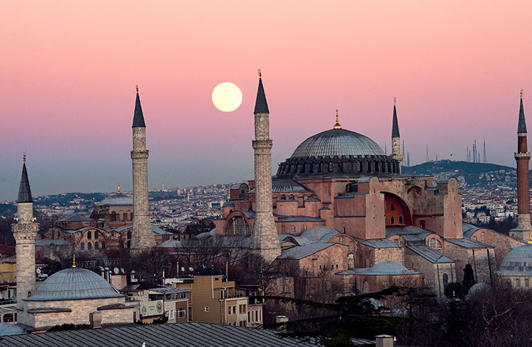 You are currently viewing لندن سے تاریخی شہر استنبول کا سفر (2)