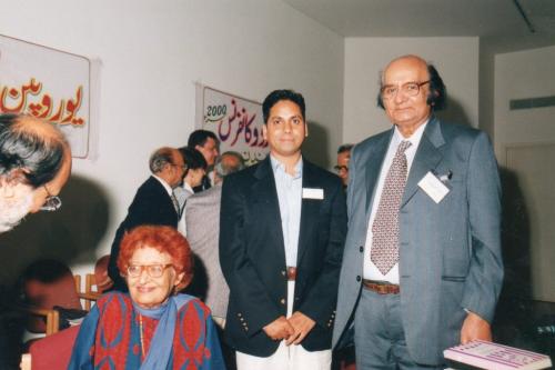 Fahim-with-Qurrtulain-Haider-and-Dr.Jamil-Jalbi-1024x682